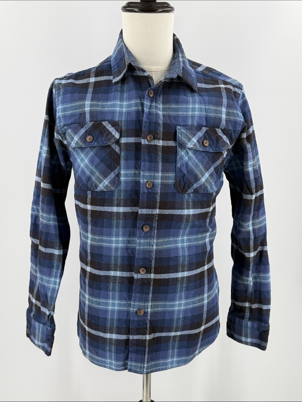 Jachs Navy and Black Plaid Long-Sleeve Button-Down Shirt